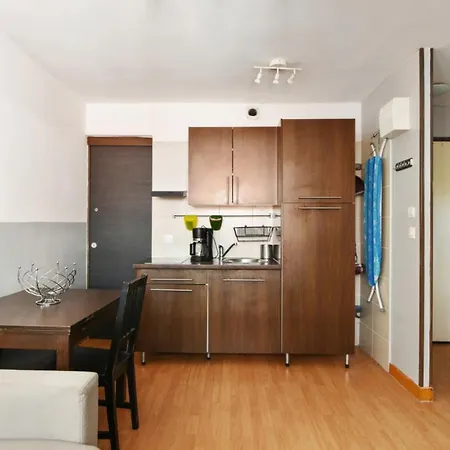 Cozy Flat Close To Stations And Old - Welkeys Lille
